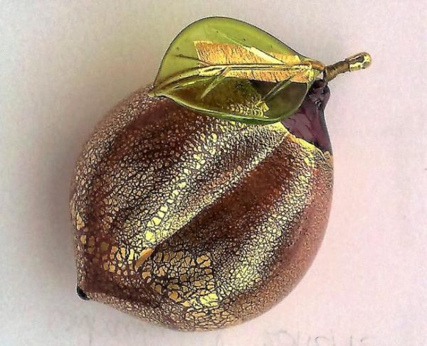 Blown glass plum