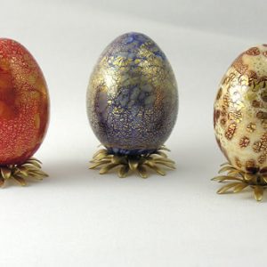 Small egg with coloured spots
